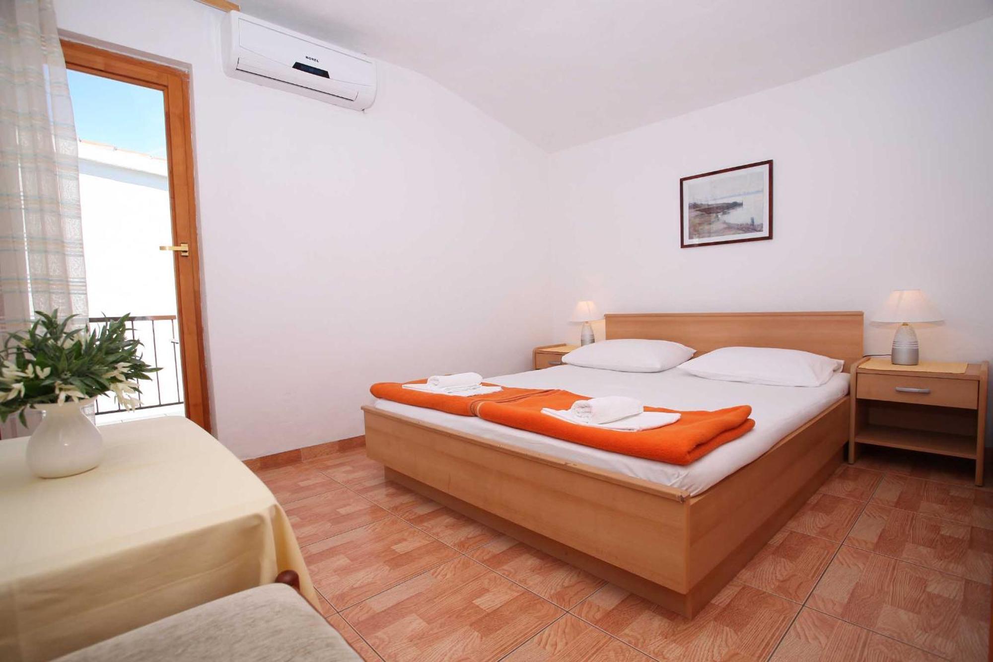 מאקרסקה Apartments Kovacic מראה חיצוני תמונה