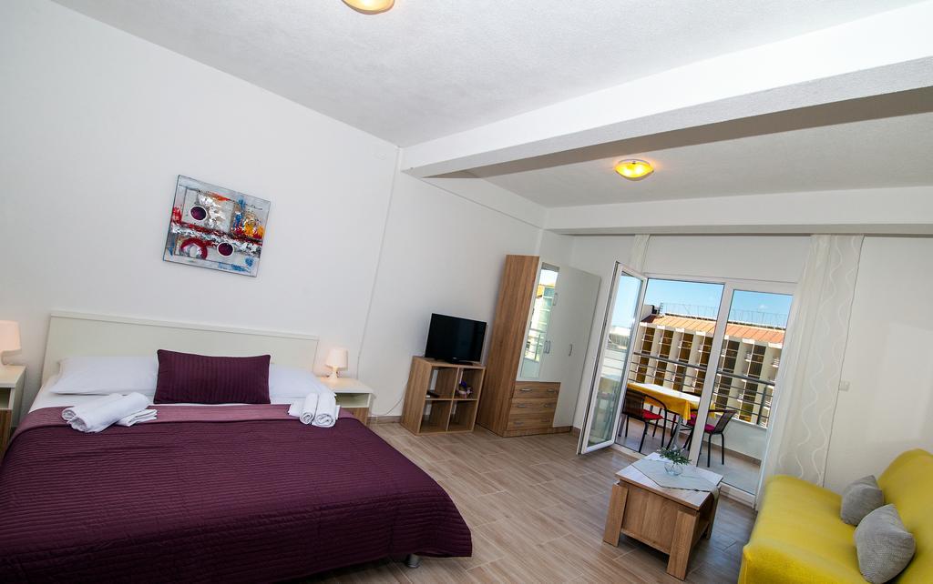 מאקרסקה Apartments Kovacic מראה חיצוני תמונה