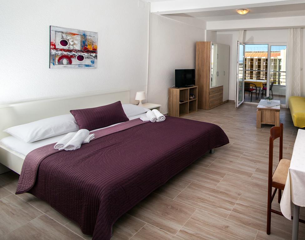 מאקרסקה Apartments Kovacic מראה חיצוני תמונה